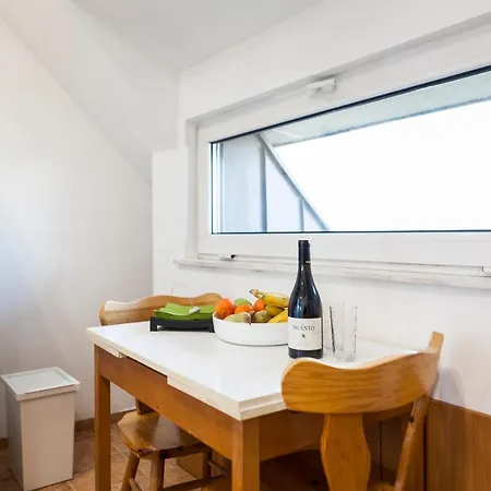 Tony's Sunny Rooftop By Flat Mаnager * صوفيا