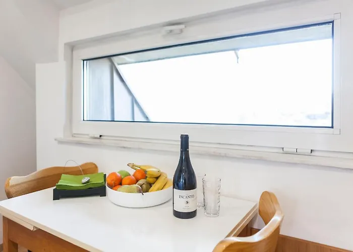 Tony's Sunny Rooftop By Flat Mаnager Apartment *