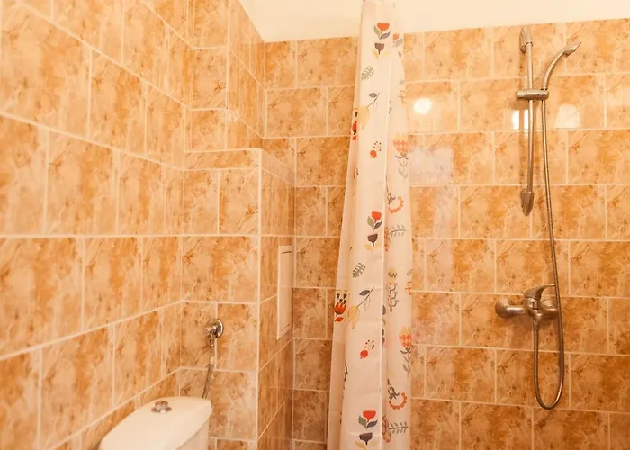 Tony's Sunny Rooftop By Flat Mаnager *